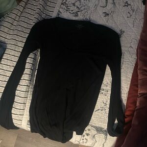 Cute black long sleeve shirt!